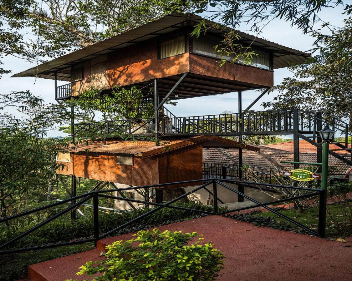 The Porcupine Castle Resort Madikeri Exterior foto