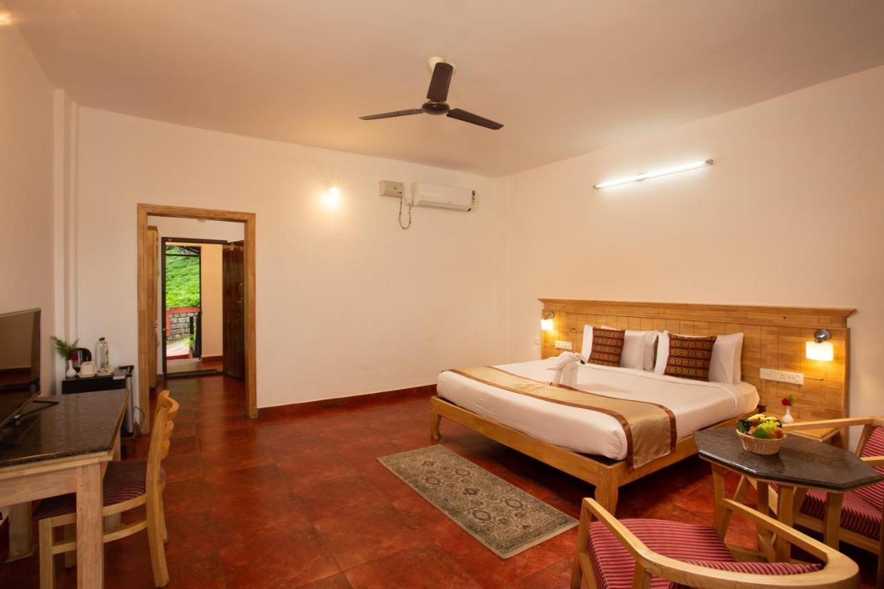 The Porcupine Castle Resort Madikeri Exterior foto